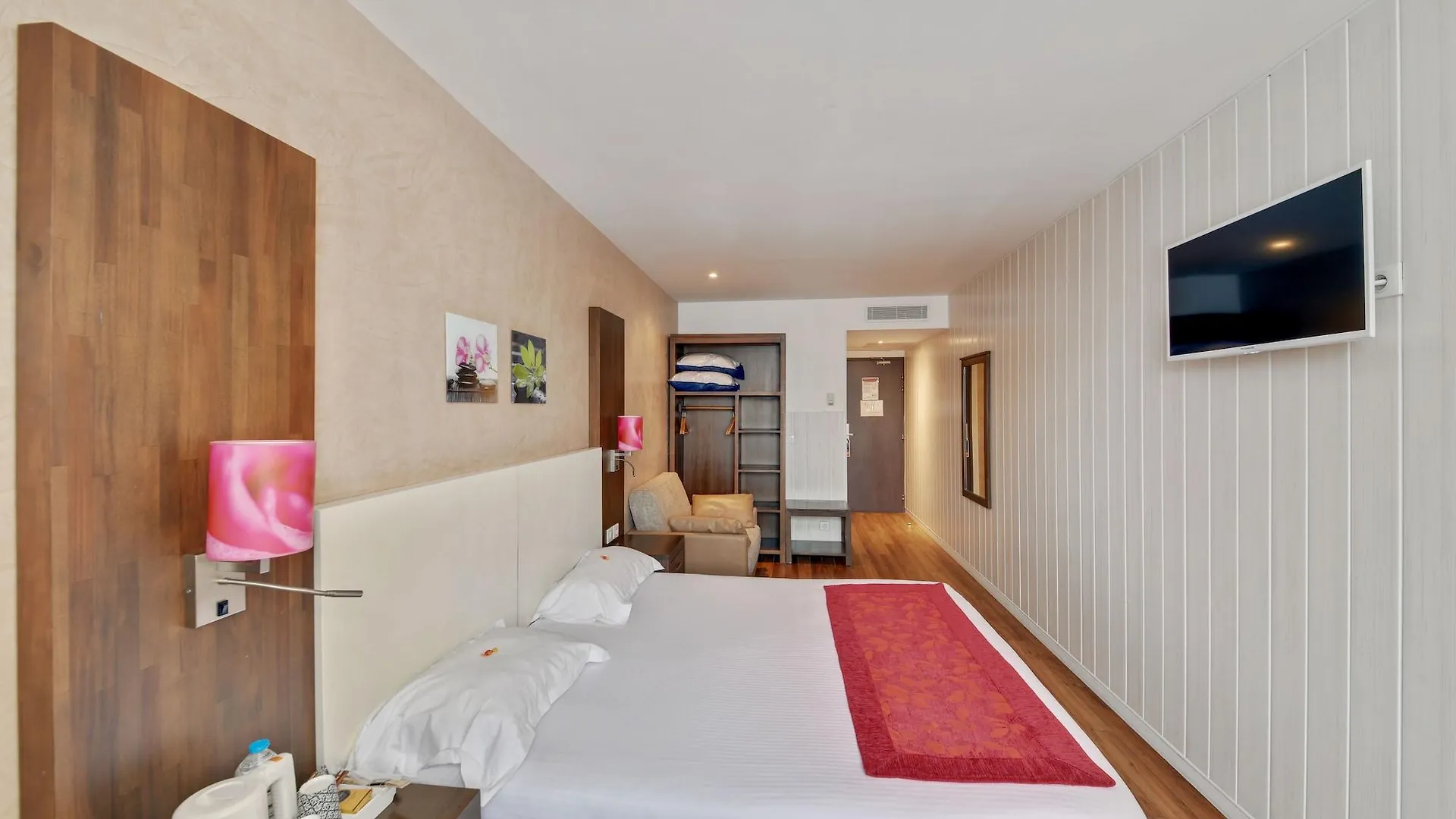 Hotel Paris Pacific Paris-Villejuif- Pres Du Metro L'Hay Les Roses Ligne 14 - Direct Paris-Aeroport Orly Et Institut Gustave Roussi 3*, فيلوجويف