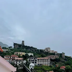 --hotel Deal-- With Castle View 3* Krujë